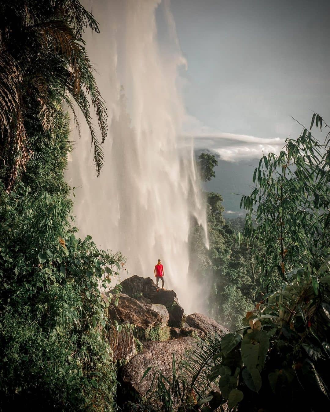 TRINTING WATERFALL