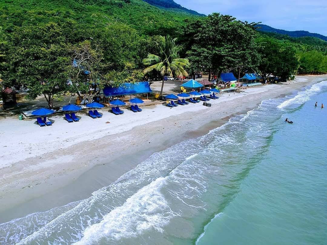 GEDAMBAAN BEACH 