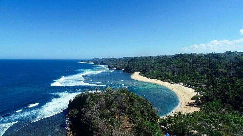 NGLIYEP BEACH 