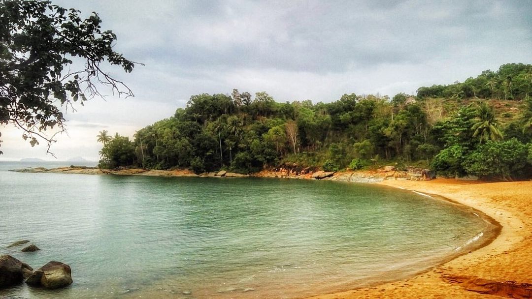 PASIR PENDEK BEACH 